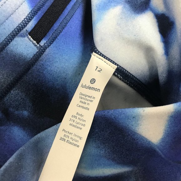 Lululemon Blue Shibori Wunder Under Pants Size 12 - Picture 6 of 6